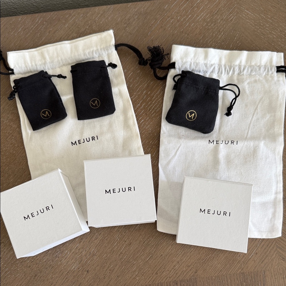 Mejuri Black and White Jewelry Set